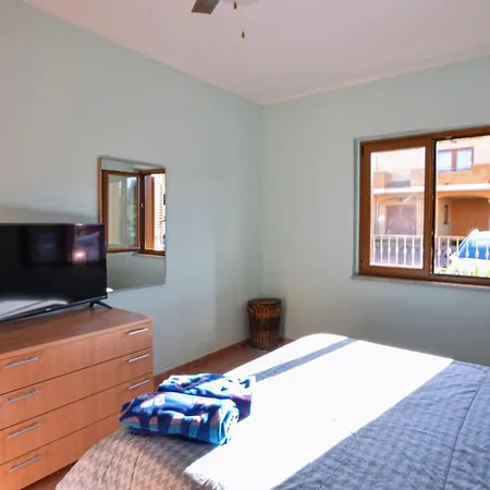 2 Bedroom Stunning In Lu Bagnu Lejlighed